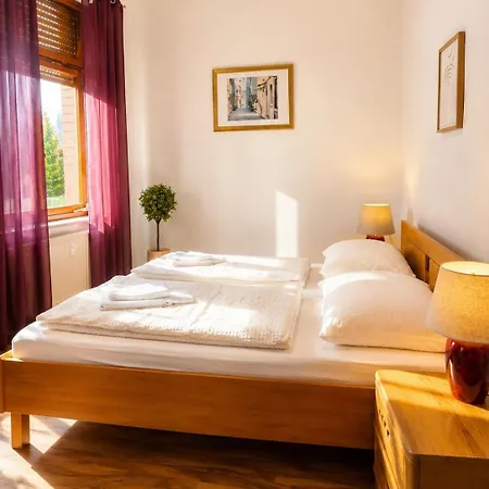 شقة Rhein Urban Retreat